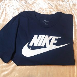 Nike Tee
